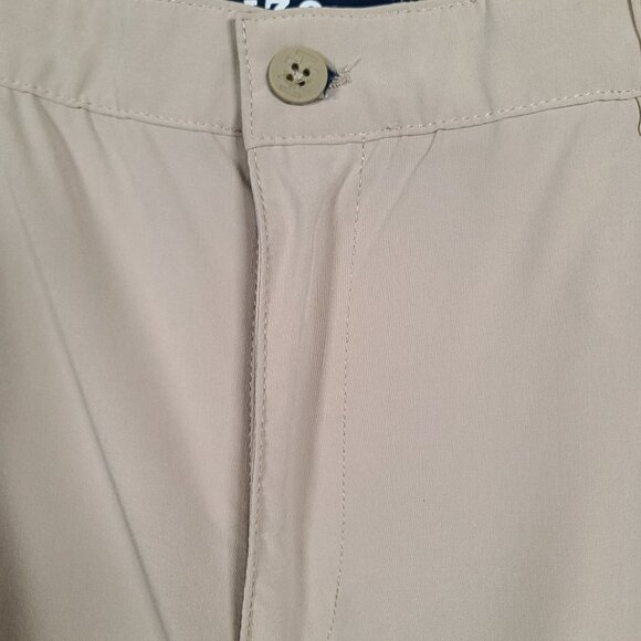 Izod Golf Men's 40x30 Beige Flat Front Stretch Performance Golf Pants - Picture 5 of 16